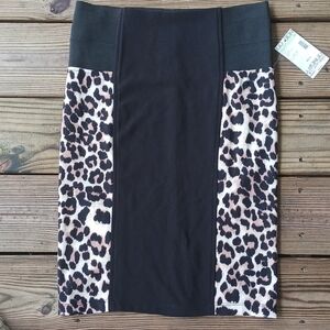 BONGO women's animal print straight stretch skirt size M